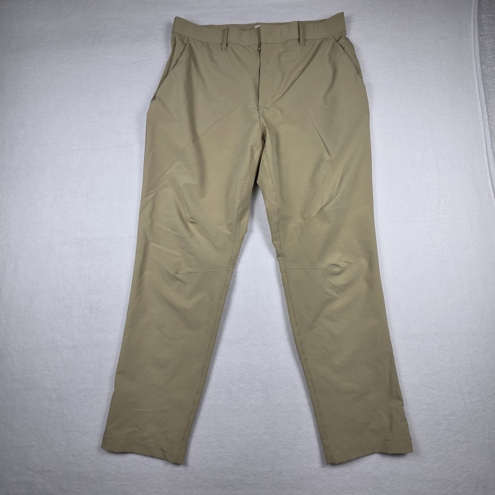 Fabletics The Only Pants Men's Sz Medium Beige Taper Leg Flat Front Drawstring‎